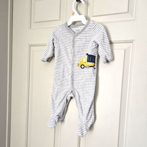 3/$15 Carters Terry Cloth Sleeper Size 3 M